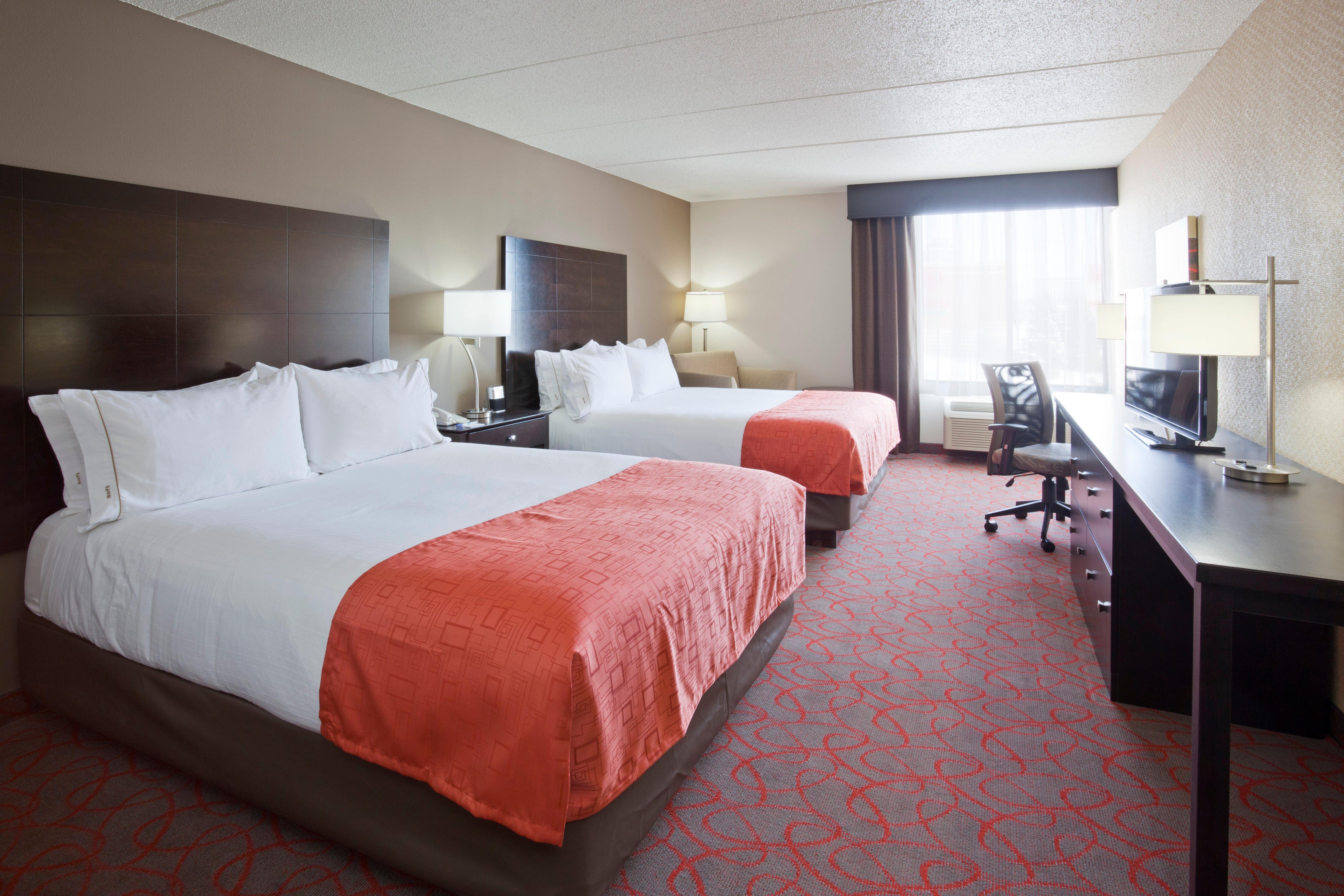 Holiday Inn Express & Suites Bloomington West By Ihg Екстериор снимка