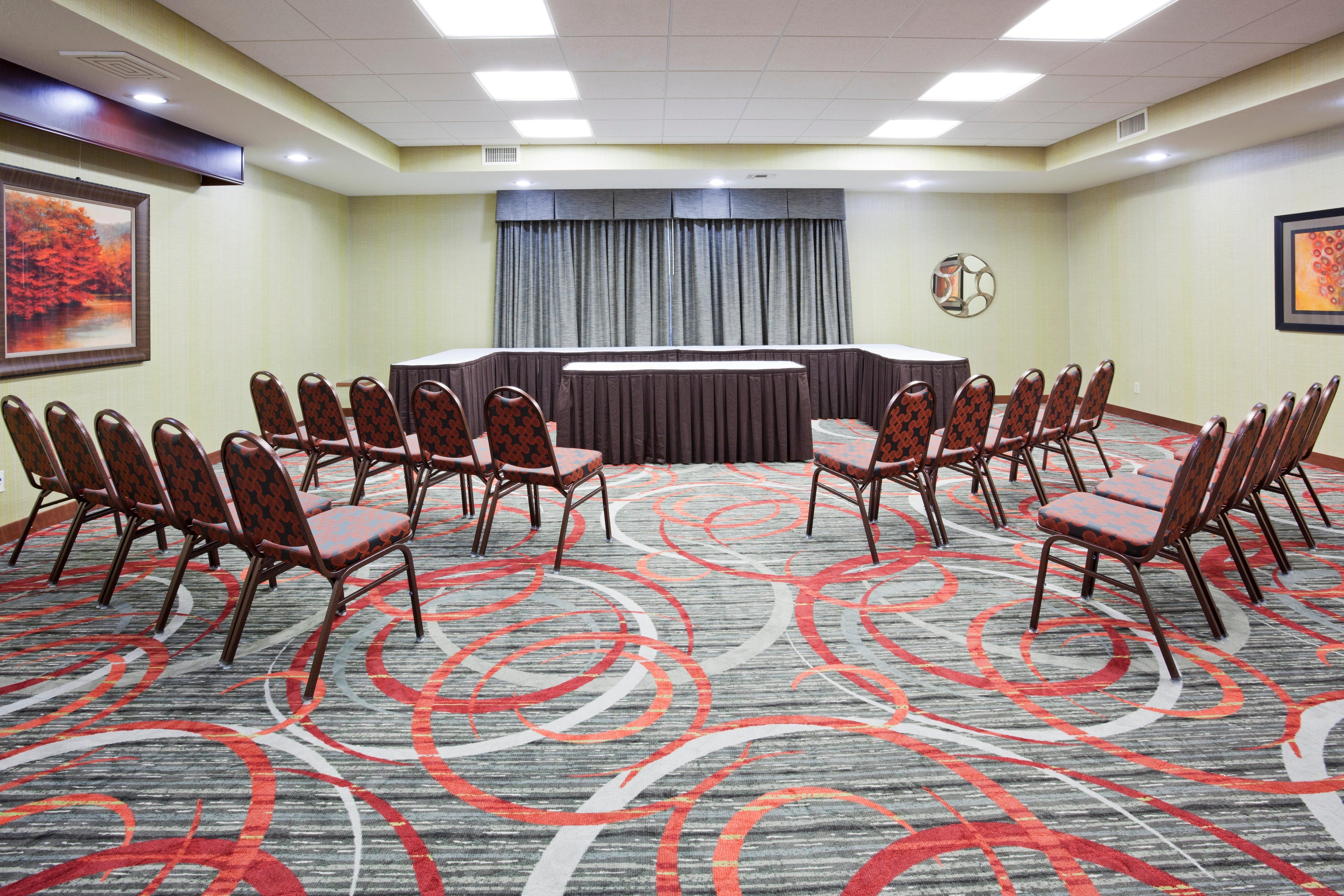 Holiday Inn Express & Suites Bloomington West By Ihg Екстериор снимка