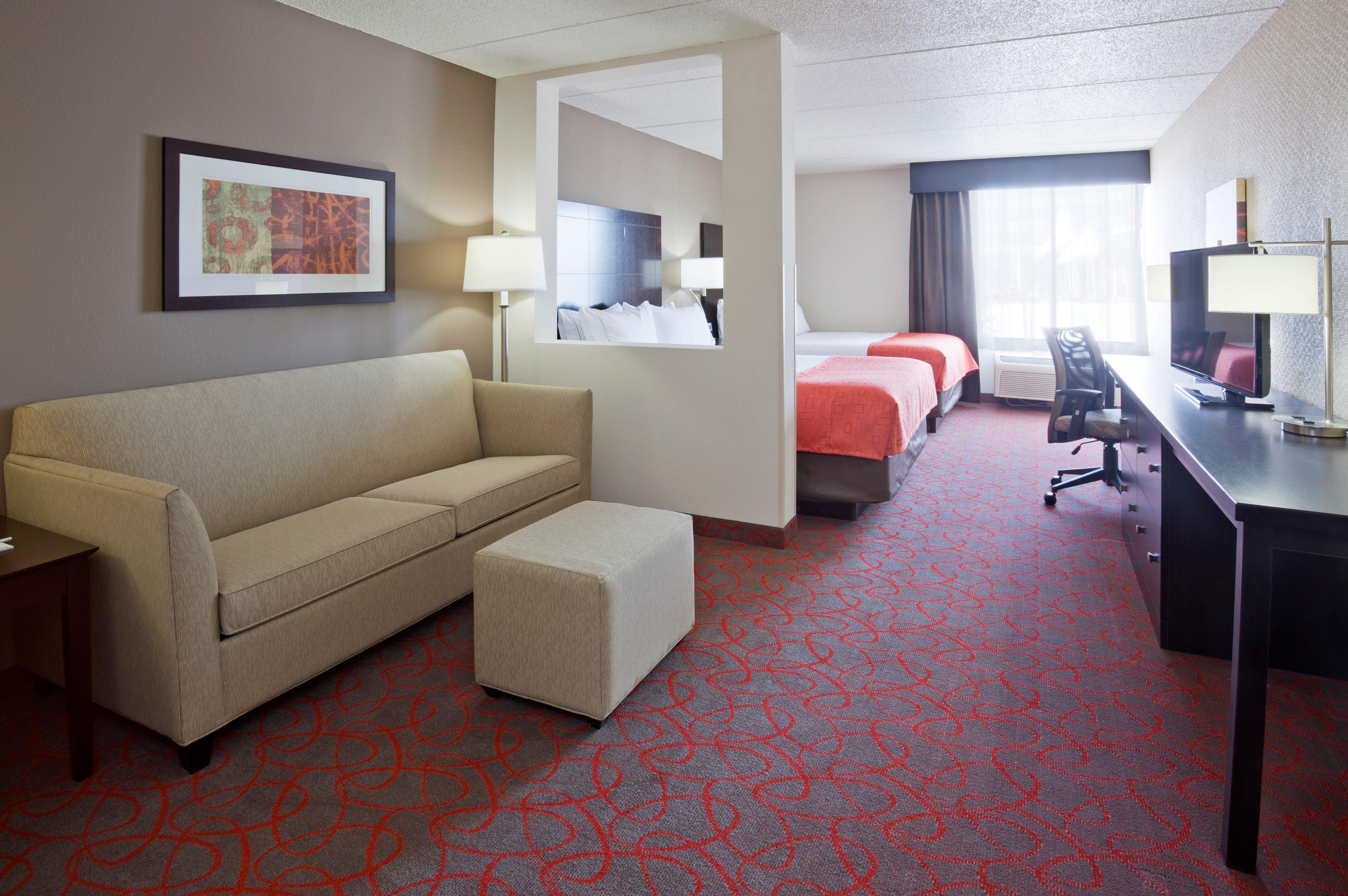 Holiday Inn Express & Suites Bloomington West By Ihg Екстериор снимка